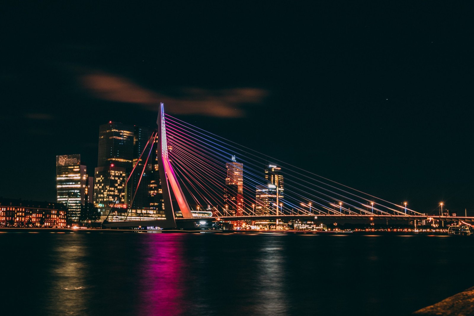 Découvrir les Pays-Bas Erasmusbrug Rotterdam