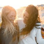 illus_couchsurfing