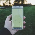 Smartphone application geocaching