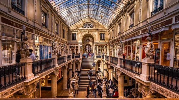 passage de la Pommeraye Nantes magasin