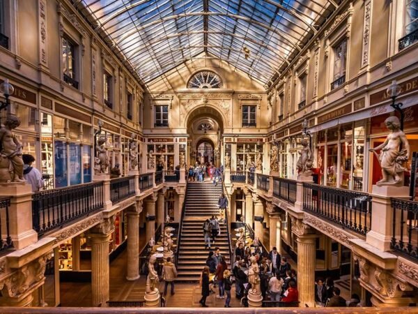 passage de la Pommeraye Nantes magasin
