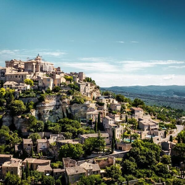 gordes plus beau village lubéron