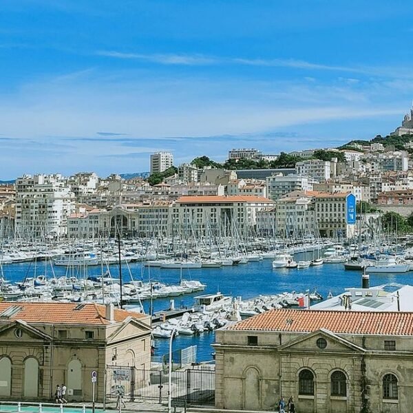 ferry port marseille