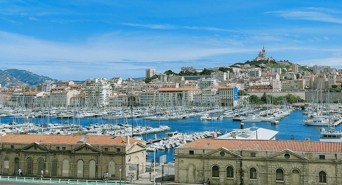 ferry port marseille